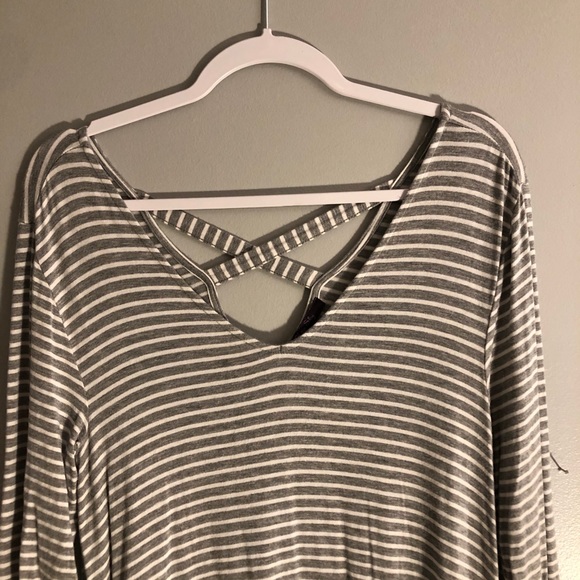 Olivia Sky Striped Gray and White Tunic Top - Picture 8 of 16